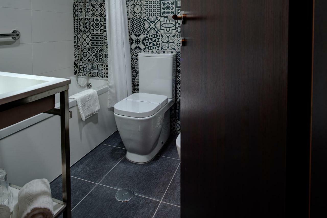 Vip Inn Berna Hotel Lisboa Eksteriør billede